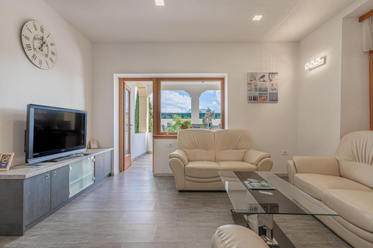 Villa Roma Portorose Bagian luar foto