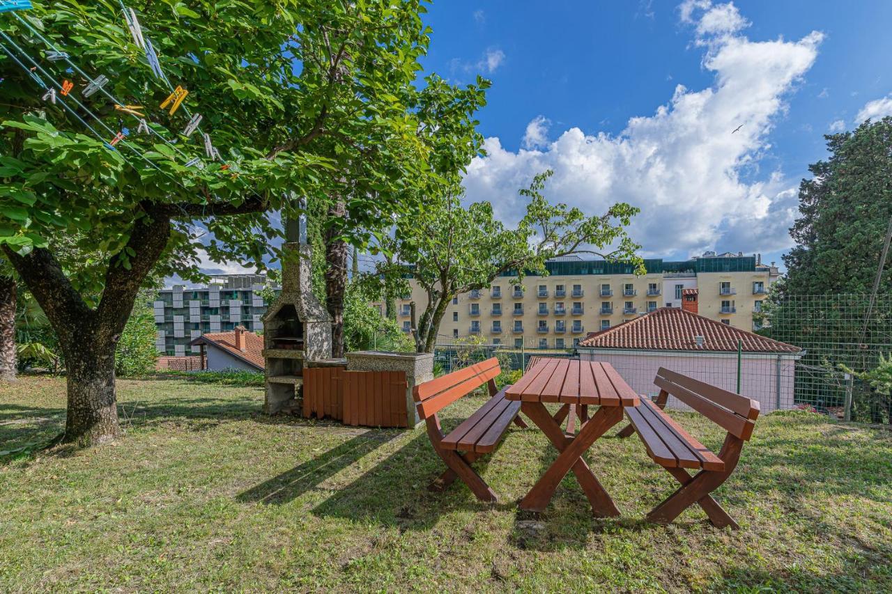 Villa Roma Portorose Bagian luar foto