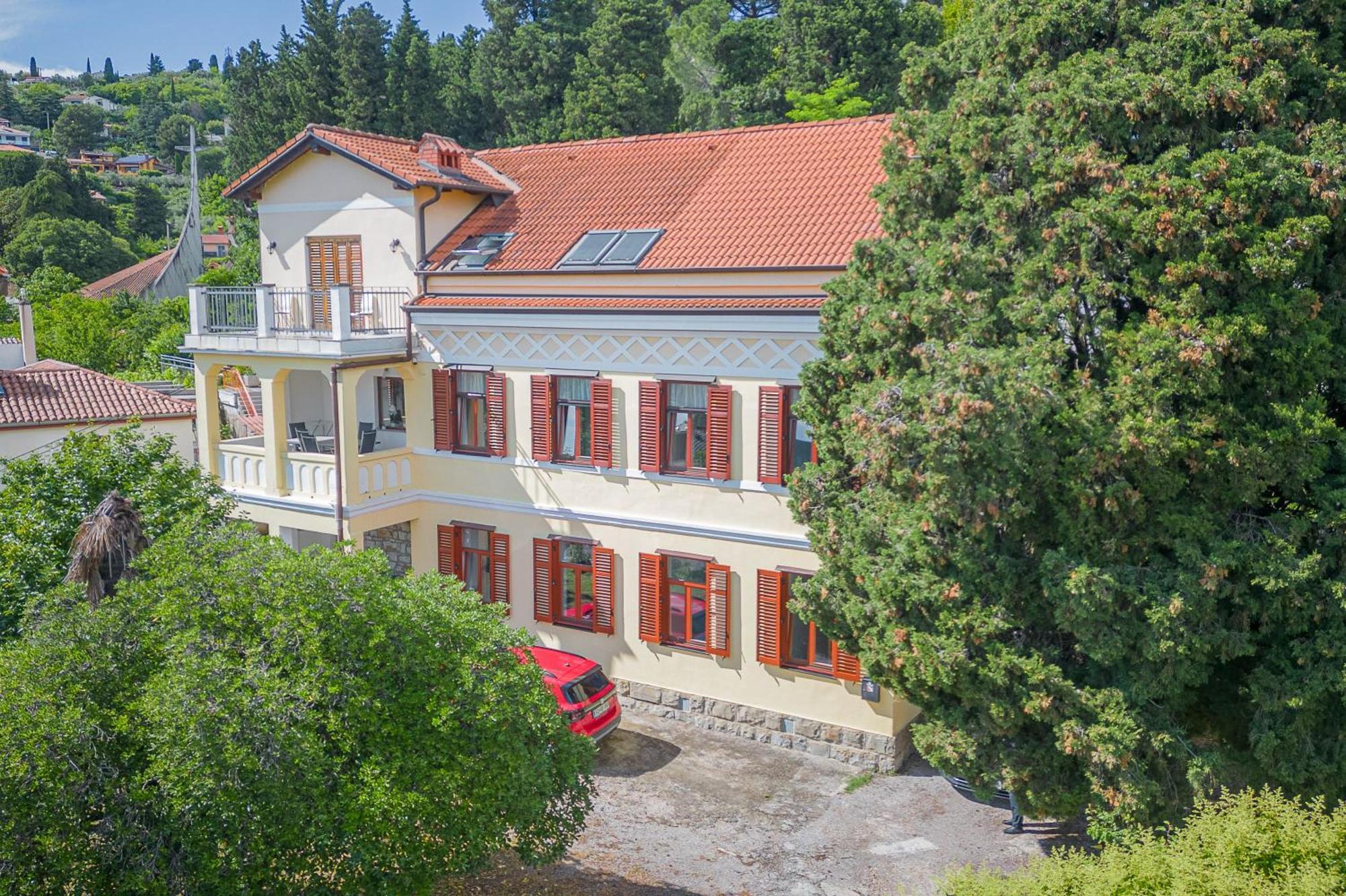 Villa Roma Portorose Bagian luar foto